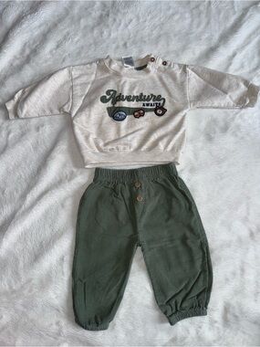 Baby 3-6 “adventure awaits” outfit